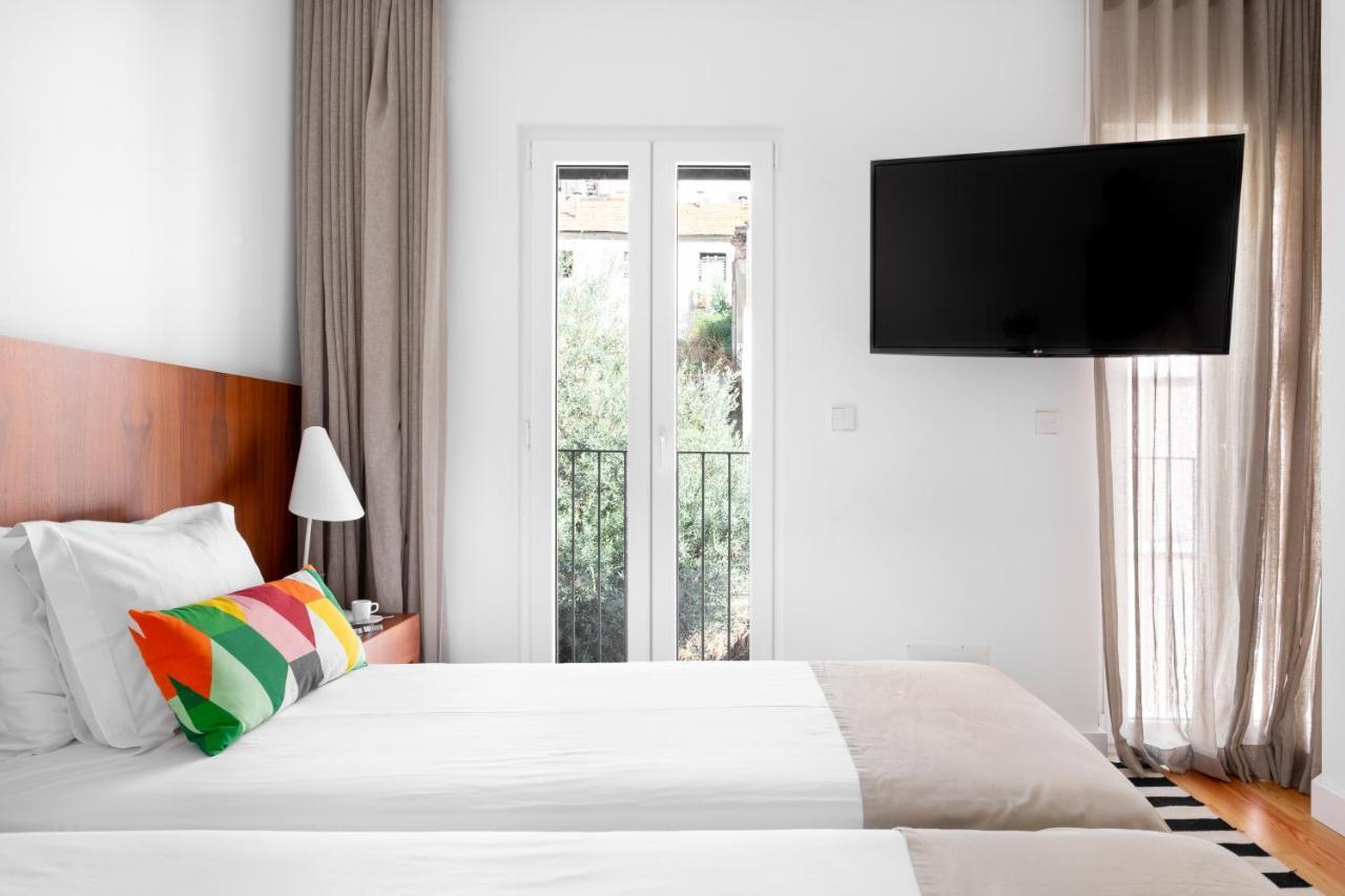 Apartment Joivy 2-br Flat With Garage Near Castelo De S Jorge Lissabon